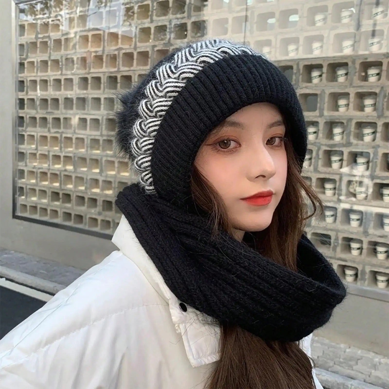 Women’s beanies hat and scarf 🧣