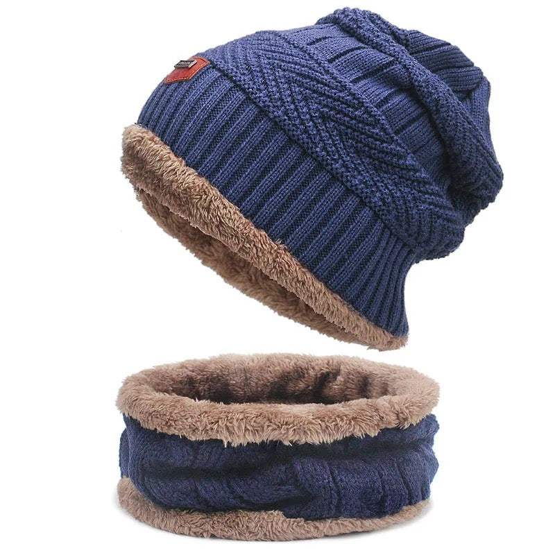 Unisex winter beanies and scarfs