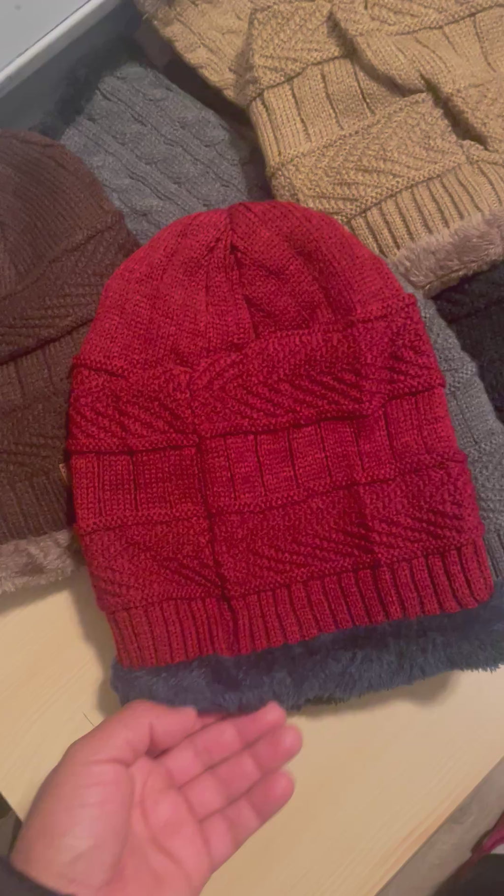 Unisex winter beanies and scarfs